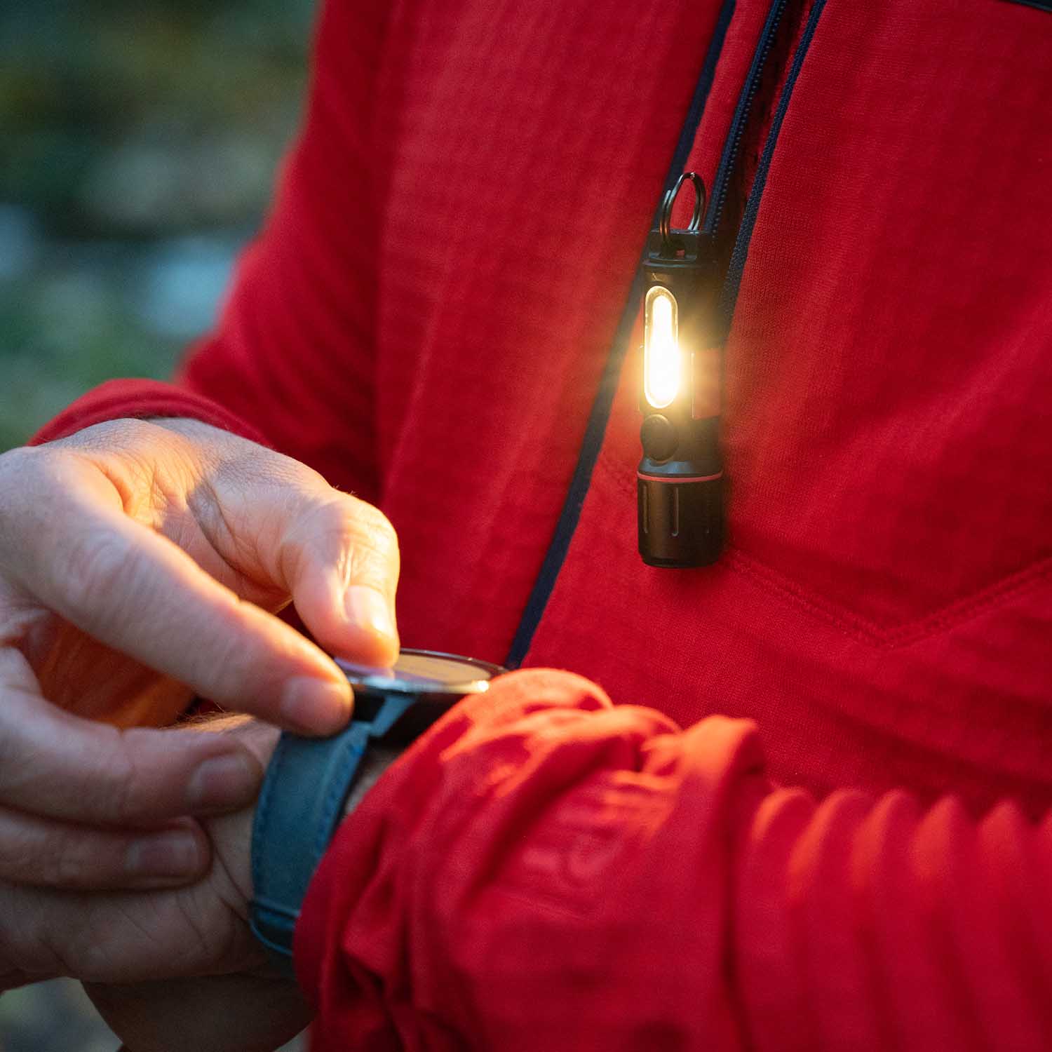 Comet Tail Rechargeable Flashlight - Image 4